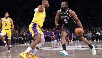 迎回浓眉就击败强敌，并不预示着湖人将顺风顺水